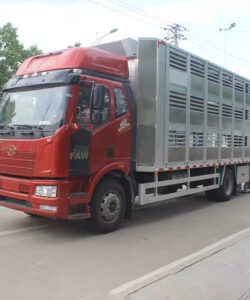 FAW 46 CBM Livestock Transport Truck Front