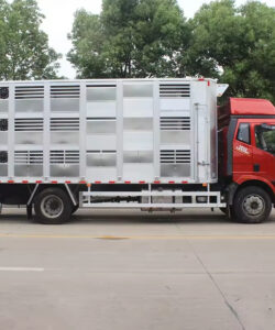 FAW 46 CBM Livestock Transport Truck Running