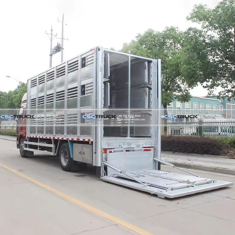 FAW 46 CBM Livestock Transport Truck Working