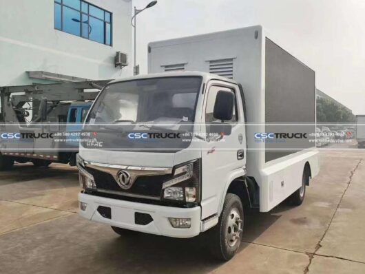 DONGFENG 6 Meter Mobile LED Advertising Truck Side