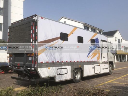 JAC 10 Meter Livestock Horse Transportation Truck Upper