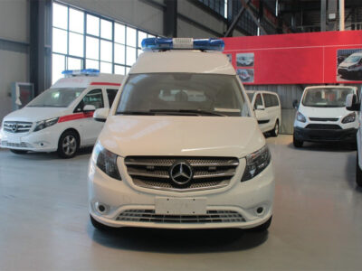 Mercedes Benz Patient Transport Medical Rescue Van Ambulance Front