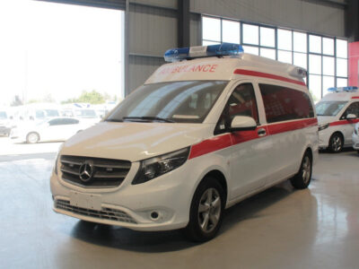 Mercedes Benz Patient Transport Medical Rescue Van Ambulance Side