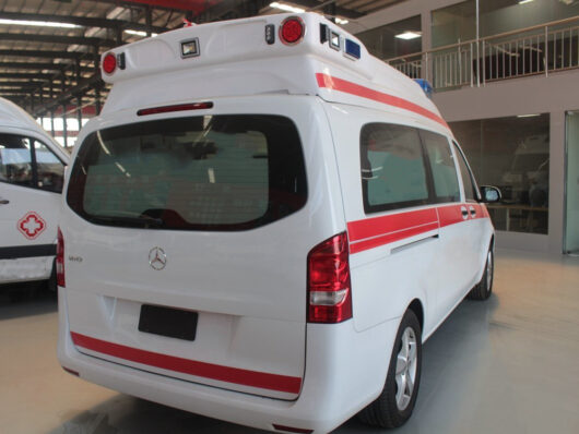 Mercedes Benz Patient Transport Medical Rescue Van Ambulance Very Back