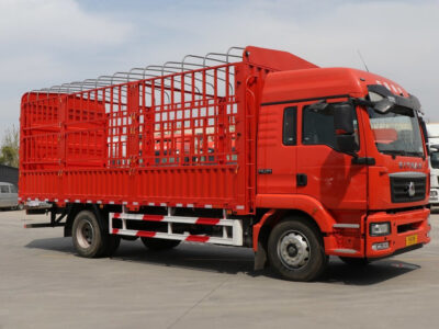 SINOTRUK 8 Meter Caged Box Cargo Truck