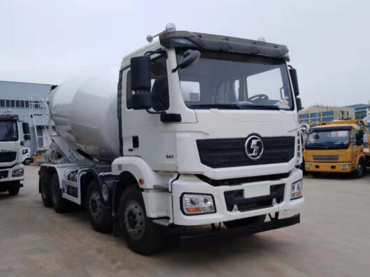 Shacman 8 CBM Concrete Transport Truck
