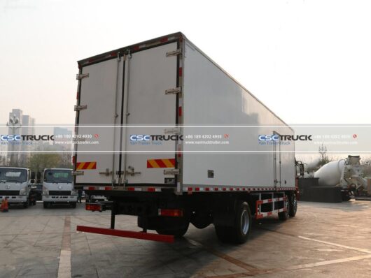 Shacman 9 Meter Refrigerated Truck Side Back