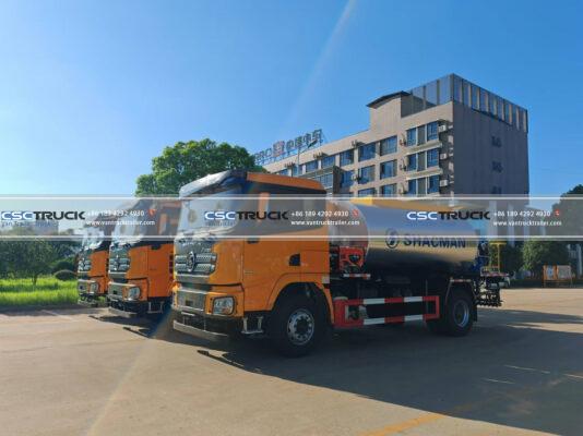 SHACMAN 10.3 Meter Bitumen Sprayer Truck