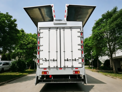 Wing body truck
