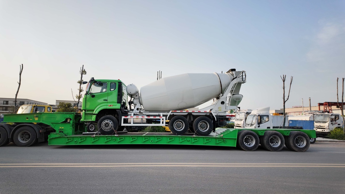 Lowbed trailer