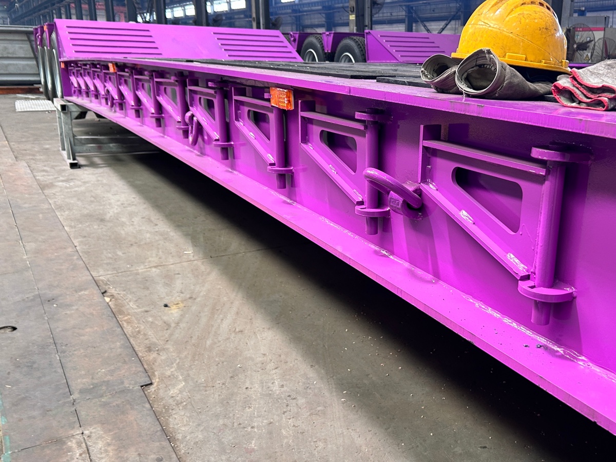 7 80T Hydraulic Gooseneck Detachable Lowboy Trailer