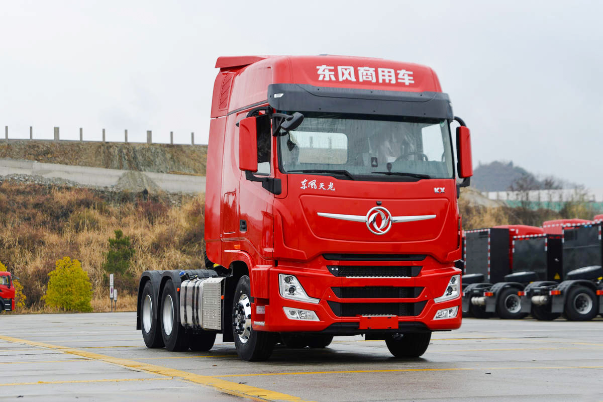 DONGFENG Tractor Truck