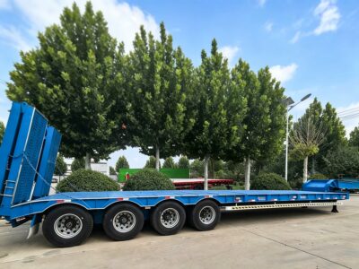low-bed trailer
